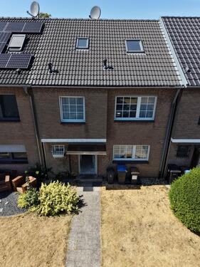 Foto - CHARMANTES REIHENHAUS IN MOERS-KAPELLEN