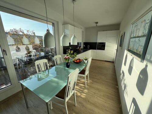 Foto - 4 Zimmer Dachgeschoßwohnung in Wiesbaden