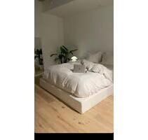 Wohngemeinschaft (Gepflegte Wohnung ) - Duisburg Hamborn