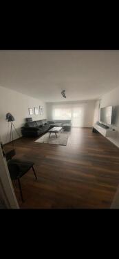 Foto - 4 ,5 Zimmer mit Balkon ab sofort