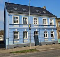 schöne Dachgeschoßwohnung 3 Zimmer - Rathenow