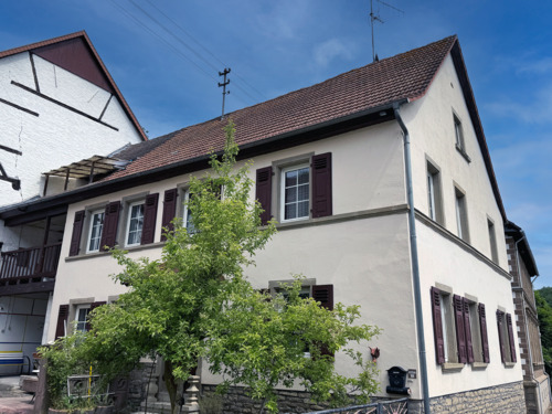 Foto - Bauernhaus mit Scheune, Wald und Hof in Jeckenbach