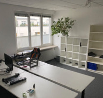 Büroraum (23qm) in Bürogemeinschaft: hell + ruhig + Dachterasse - München Au-Haidhausen