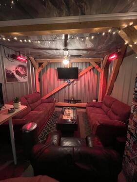 Foto - Hobbyraum Garage 10x3,5m + Empore - komplett eingerichtet