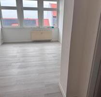 4-RW in Zentrum mit Fahrstuhl - 950,00&nbsp;EUR Kaltmiete, ca.&nbsp; 95,00&nbsp;m&sup2; in Schönebeck (Elbe) (PLZ: 39218)