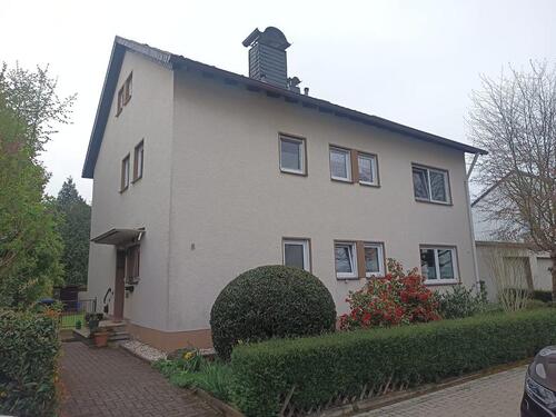 Foto - Zweifamilienwohnhaus im Grünen, zentral gelegen, Ausbaupotential