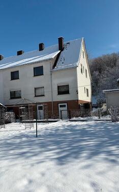 Foto - 6 Zimmer Mehrfamilienhaus, Wohnhaus in Angelburg