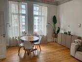 Foto - Charmante 2-Zimmer-Altbauwohnung ab 01.07.