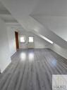 Foto - *Dachgeschosswohnung für Singles*