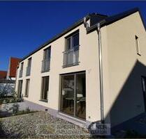 Exklusive Doppelaushälfte in Schrobenhausen-Mühlried