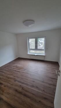 Foto - 3 - Zimmer Erstbezug nach Sanierung, Einbauküche