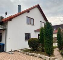 5 Zimmer Doppelhaushälfte mit Carport - Hildrizhausen