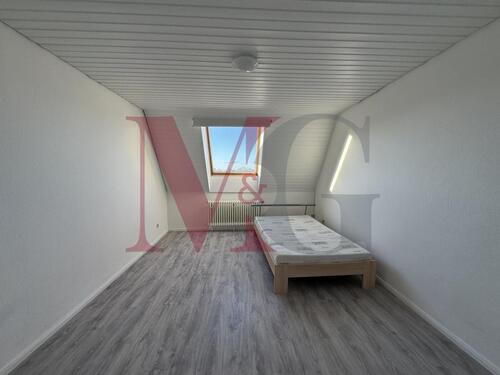 Foto - Sanierte WG Zimmer zur Miete - 400,00&nbsp;EUR Kaltmiete, ca.&nbsp; 15,00&nbsp;m&sup2;