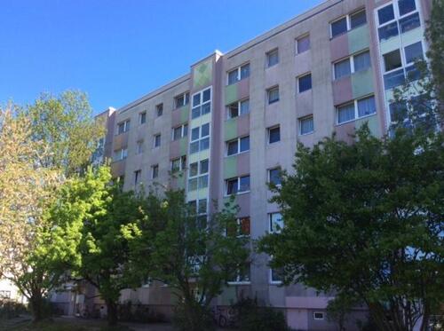 Foto - 4 Raum-Wohnung mit Südbalkon - 585,00&nbsp;EUR Kaltmiete, ca.&nbsp; 77,46&nbsp;m&sup2;