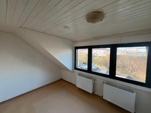Foto - 3 Zimmer Dachgeschoßwohnung zur Miete in Völklingen