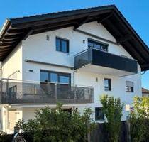 NEUBAU 2022 ROSENHEIM: Sonnige Dreizimmerwohnung mit Bergblick
