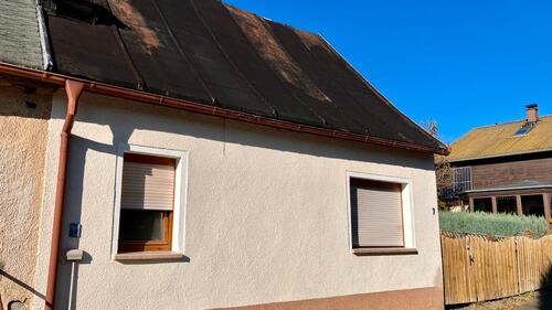 Foto - Doppelhaus, Garage & Garten, ruhig, zentral, renovierungsbedürfti