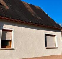 Doppelhaus, Garage & Garten, ruhig, zentral, renovierungsbedürfti - Falkenstein/Vogtland