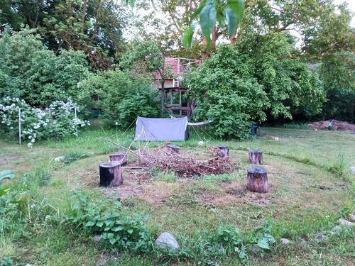 Foto - Camper Stellplatz im Müritz Nationalpark, Wasser,Strom,Garten