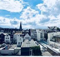 Bonn-Zentrum: 2-Zimmer-Wohnung mit Dachterrasse & Panoramablick – möbliert, 1A-Lage