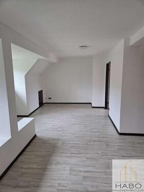 Foto - SCHÖNE 3,5 Zimmer DG-Wohnung im Maisonette-Stil in Oberhausen