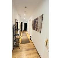 85 m² Altbauwohnung mit große Terrasse in Uhlenhorst - Hamburg