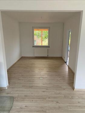 Foto - Doppelhaushälfte mit einem schönen Grundstück