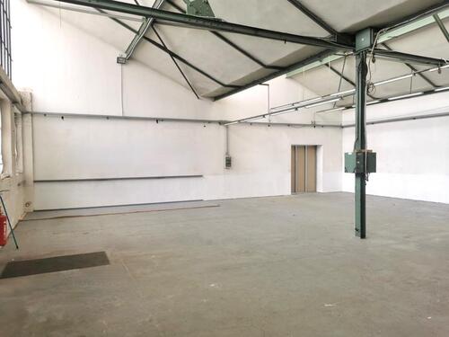 Foto - Kaltlager (300 qm) ebenerdig - 1.500,00 EUR Kaltmiete,