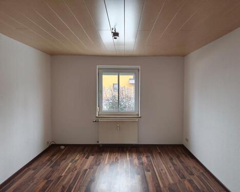 Foto - Hochparterre in Oberlungwitz zur Miete