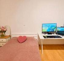 Möblierte 1-Zimmer-Wohnung - 550,00&nbsp;EUR Kaltmiete, ca.&nbsp; 25,00&nbsp;m&sup2; in Stuttgart (PLZ: 70197) Stuttgart-West