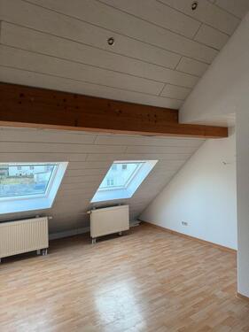 Foto - Schöne, helle 70 qm Dachgeschosswohnung