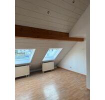 Schöne, helle 70 qm Dachgeschosswohnung - Tholey