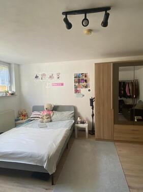 Foto - 1-Zimmer-Wohnung, Souterrain, Präferiert StudentenAzubis