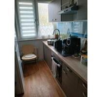 180 Euro kalt, 2 Zimmer Wohnung - Adorf/Vogtland