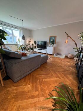 Foto - Helle, renovierte 3-Zimmer Wohnung mit Balkon in Kitzingen