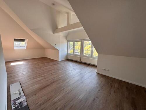 Foto - Moderne 1,5-Zimmer-Dachgehoss Wohnung in Ennepetal – lichtdurchfl