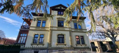 Foto - Großzügige 4-Raum-Altbauwohnung mit 142 m² und 2 Balkonen – sofort verfügbar!