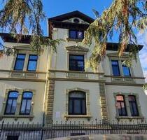 Großzügige 4-Raum-Altbauwohnung mit 142 m² und 2 Balkonen – sofort verfügbar! - Nesse-Apfelstädt