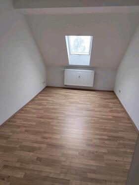 Foto - 3 Zimmer Dachgeschoßwohnung zur Miete in Glauchau