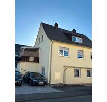 Drei Zimmer Wohnung in Sinn - 800,00&nbsp;EUR Kaltmiete, ca.&nbsp; 84,00&nbsp;m&sup2; in Herborn (PLZ: 35745)