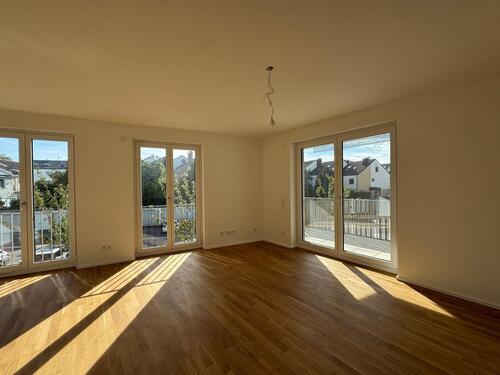 Foto - Sonniger Balkon - 1.554,00&nbsp;EUR Kaltmiete, ca.&nbsp; 82,84&nbsp;m&sup2;