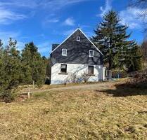 Einfamilienhaus mit großem Grundstück (ca. 1.600 m²) – viel Platz - Burkhardtsdorf