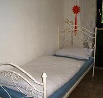 Vollmöblierte Single-Wohnung - 255,00&nbsp;EUR Kaltmiete, ca.&nbsp; 50,00&nbsp;m&sup2; in Röttenbach (PLZ: 91341)