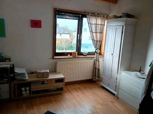 Foto - WG, 2 Zimmer mit Küche und Bad - 505,00&nbsp;EUR Kaltmiete, ca.&nbsp; 45,00&nbsp;m&sup2;