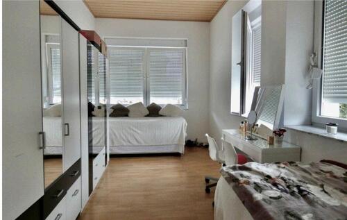 Foto - 17 Zimmer Mehrfamilienhaus, Wohnhaus zum Kaufen in Büdingen