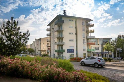 Foto - Erstbezug nach Sanierung - 1 Raum Wohnung mit Balkon und Einbauküche