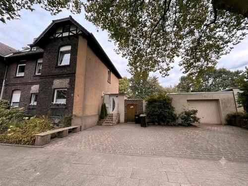 Foto - Großzügiges EinfamilienhausDoppelhaushälfte in Altenessen Nord