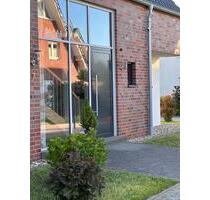 Modernes Traumhaus für die ganze Familie – courtagefrei in Laer