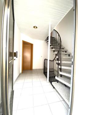 Foto - 5 Zimmer Mehrfamilienhaus, Wohnhaus in Neustadt an der Weinstraße