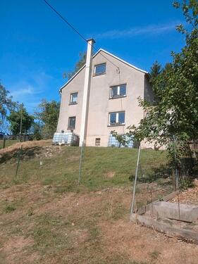 Foto - Einfamilienhaus mit großen Grundstück ⁸